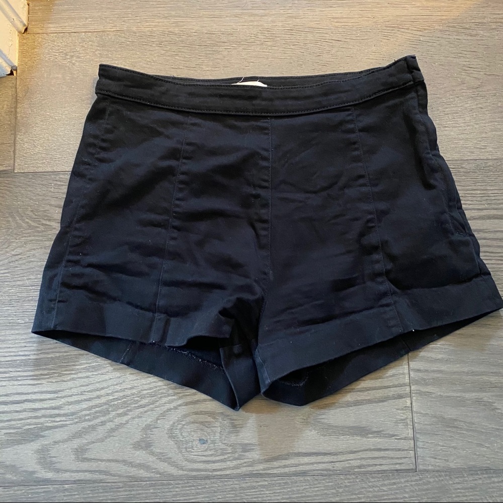 Black high waisted Lined shorts
